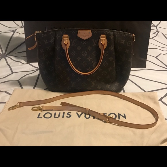 Louis Vuitton Turenne Mm Womens Handbag - Picture 4 of 8